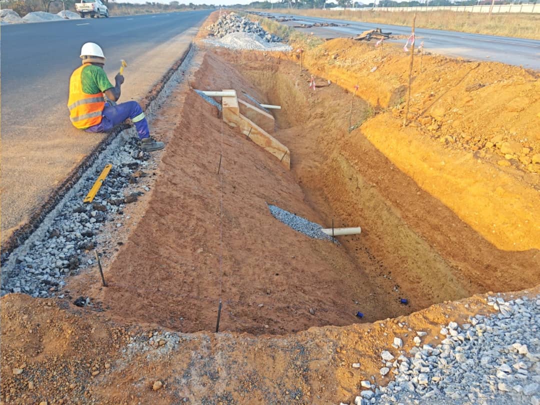 Subsurface Drain Pipes and Bedding